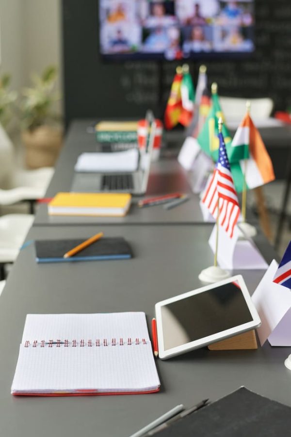 asesores conferencia internacional